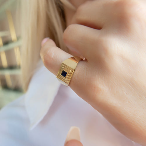 Geometric 14K Gold Sapphire Ring