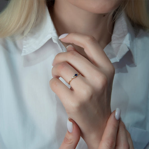 14K Solid Gold Oval Sapphire Ring