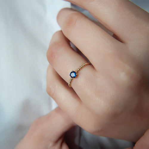 14K Solid Gold Round Cut Sapphire Ring