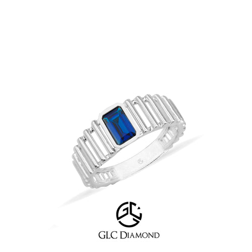 14K Gold Sapphire Ring with Rectangular Blue Gemstone and Unique Band Design