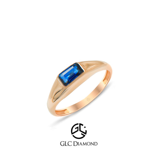 Elegant 14K Gold Sapphire Ring with Rectangular Blue Gemstone