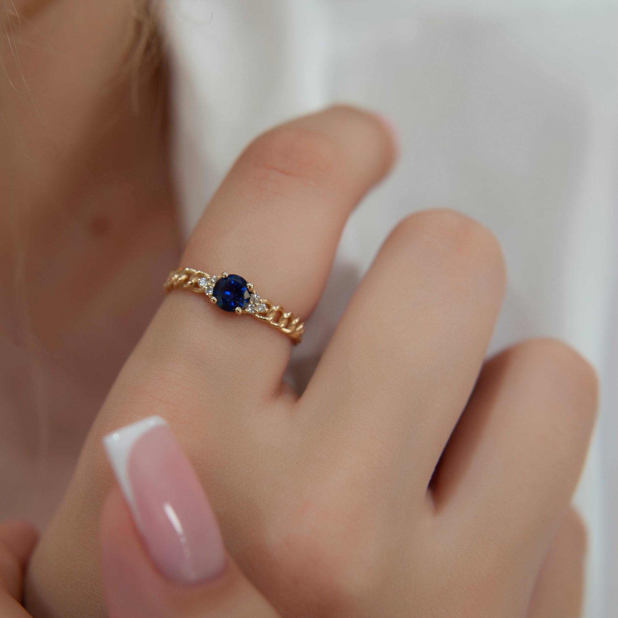 14K Gold Diamond Sapphire Chain Ring