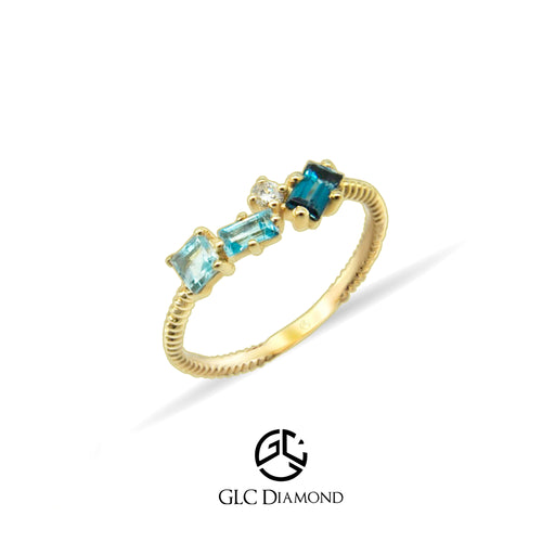 14k Gold Diamond Design Ring London Blue Ring