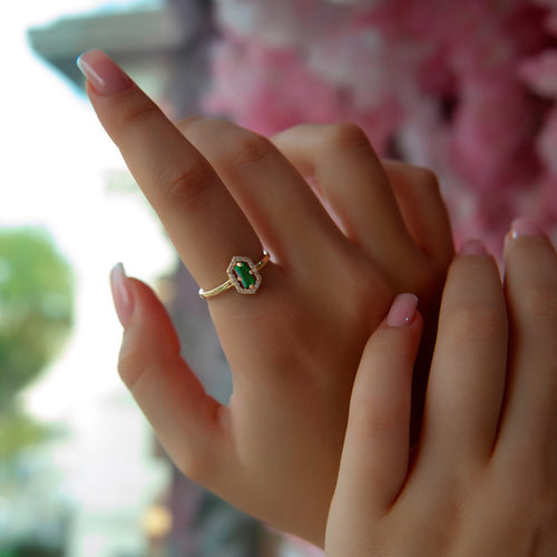 14K Solid Gold Diamond Emerald Statement Ring