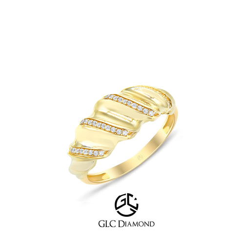 14K Gold Wavy Diamond Band Ring