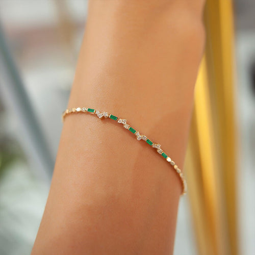 14K Gold Emerald Bracelet