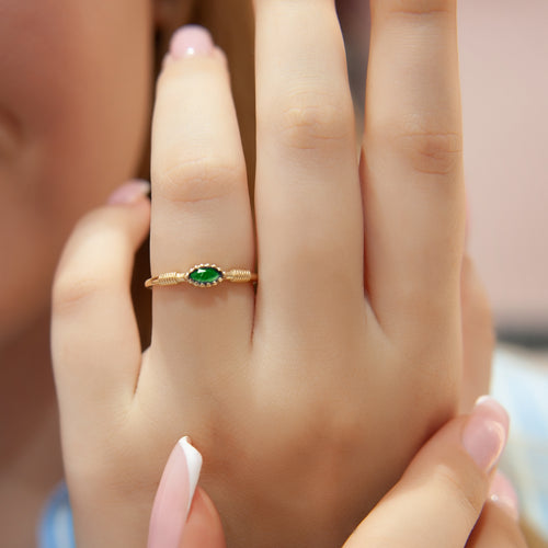 14K Gold Solitaire Emerald Ring