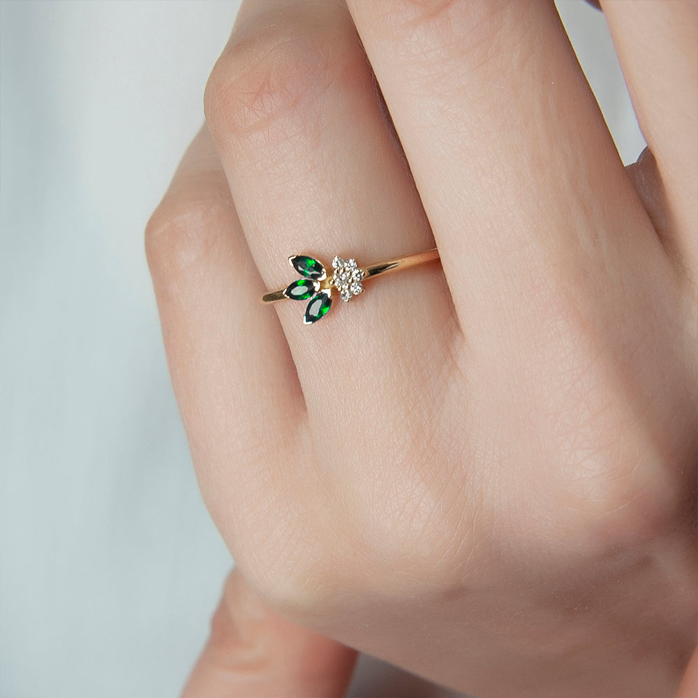 14K Gold Emerald Leaf Ring / Diamond Wedding Ring