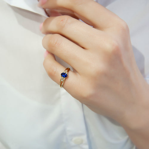 Oval Blue Sapphire Ring