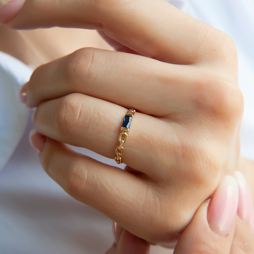 14K Gold Baguette Cut Diamond Sapphire Curb Chain Ring