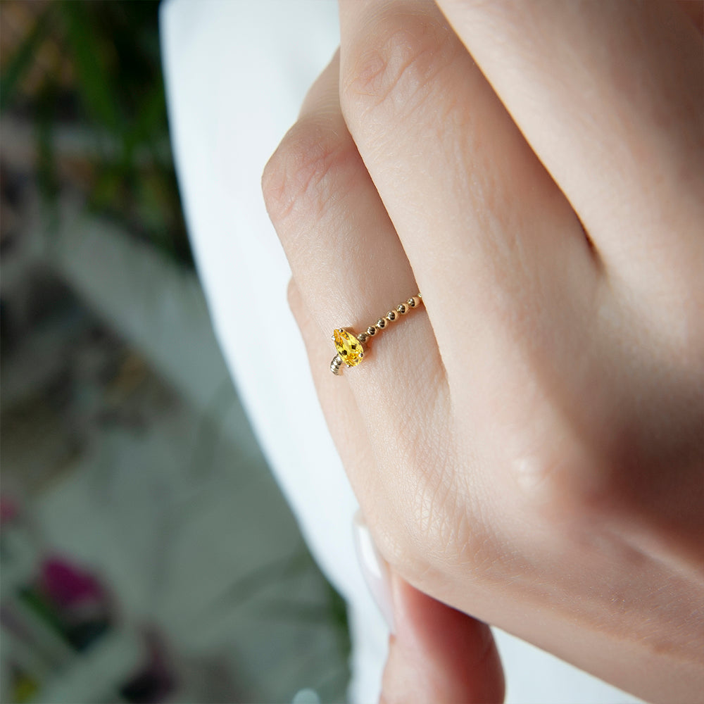 14K Gold Pear Citrine Ring / Golden Yellow Gemstone