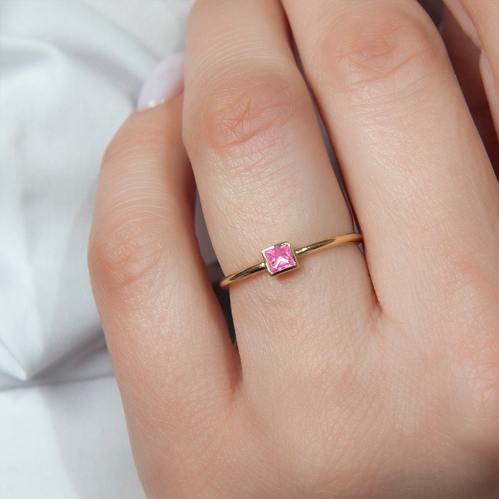 14K Gold Pink Sapphire Solitaire Ring
