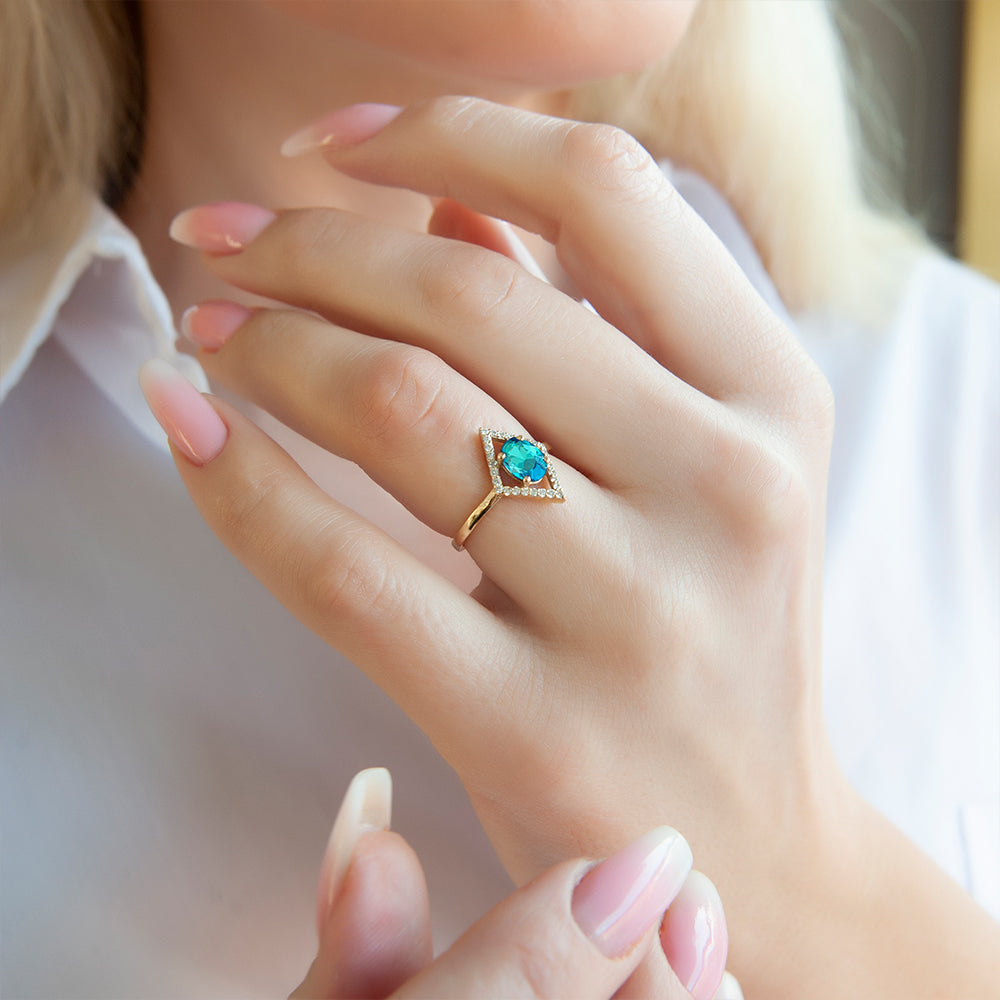 Kite Halo Aquamarine Ring