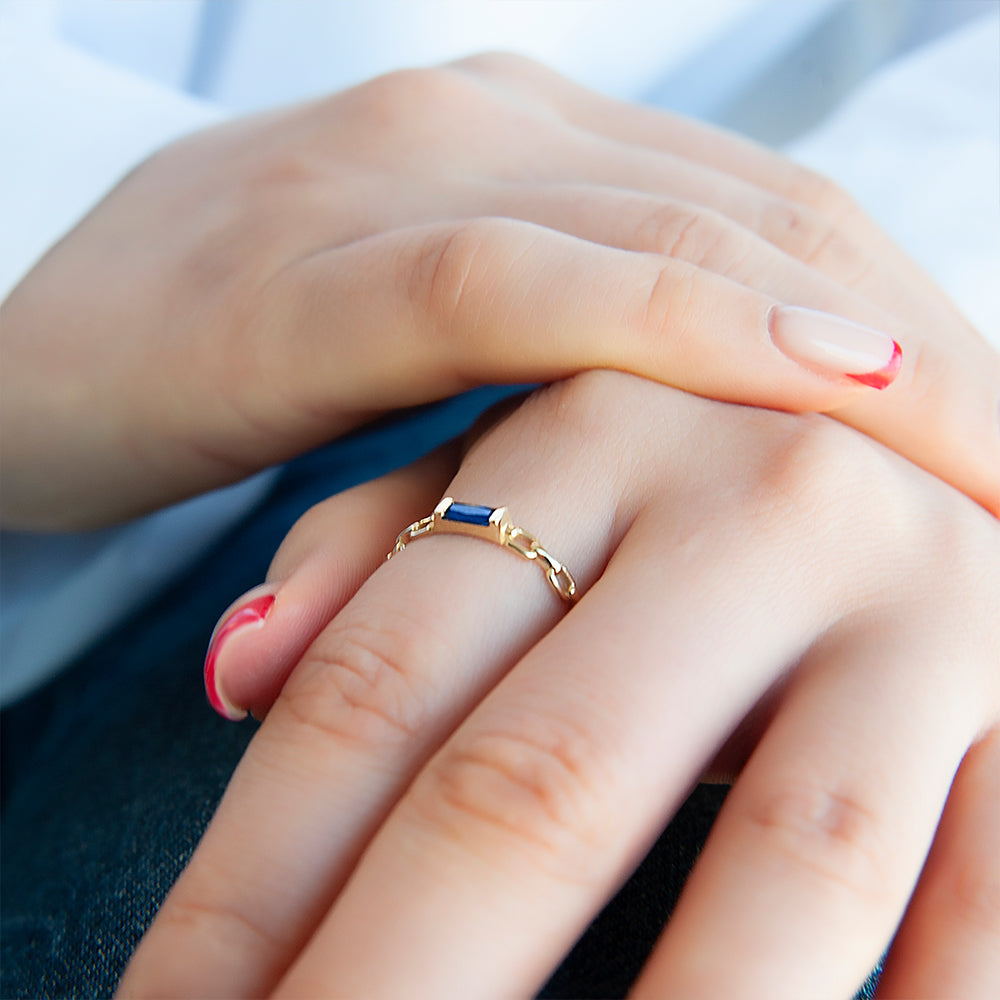 14K Gold Baguette Cut Diamond Sapphire Curb Chain Ring