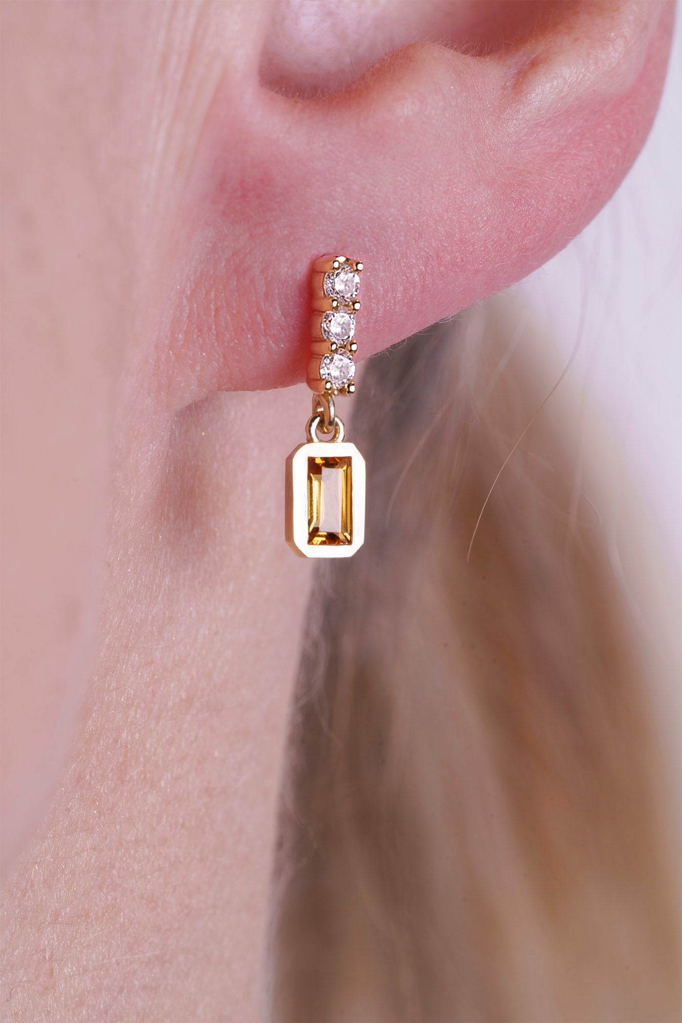 14K Gold Citrine Rectangular Earrings