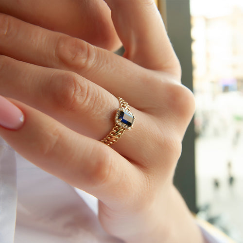 14K Gold Natural Sapphire Chain Ring
