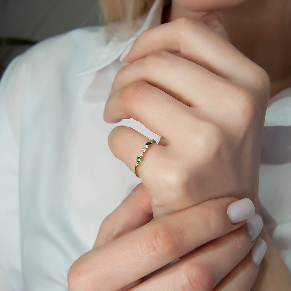 14K Gold Diamond Ring / Emerald Promise Ring
