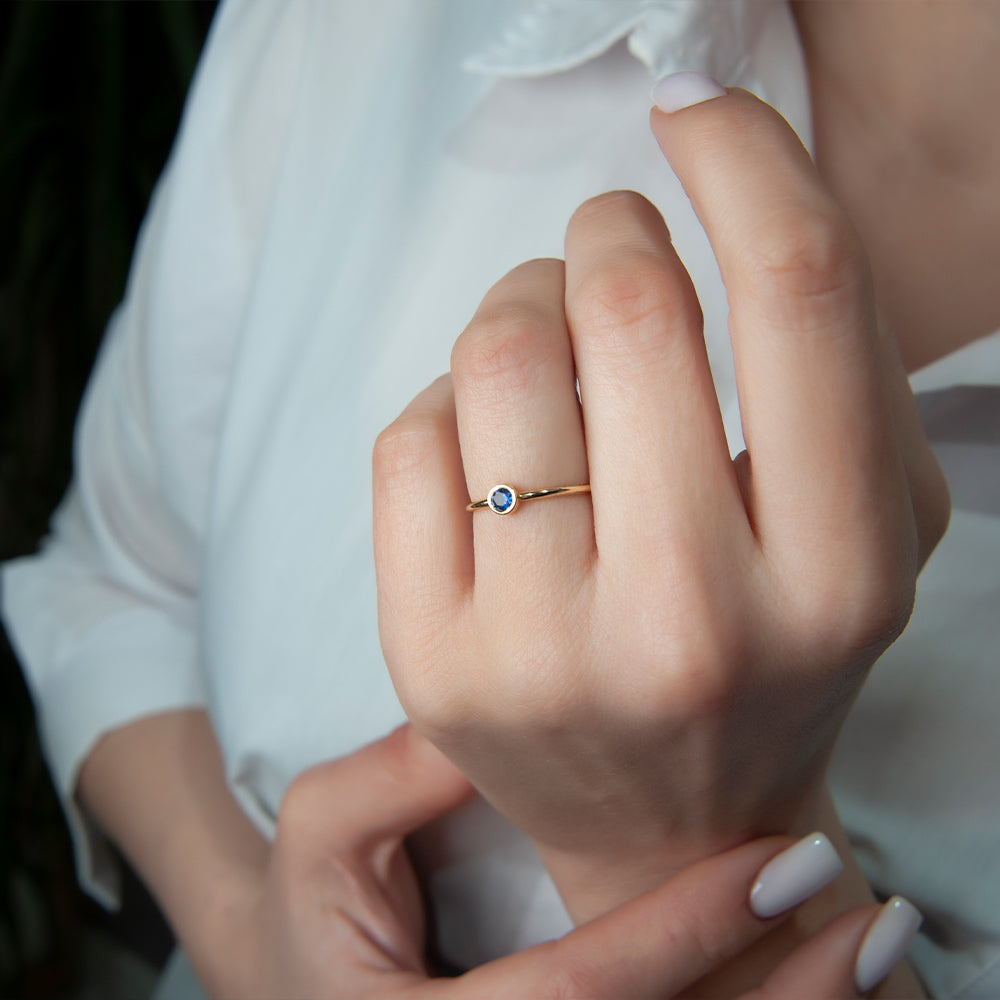 14K Gold Round Cut Solitaire Sapphire Ring