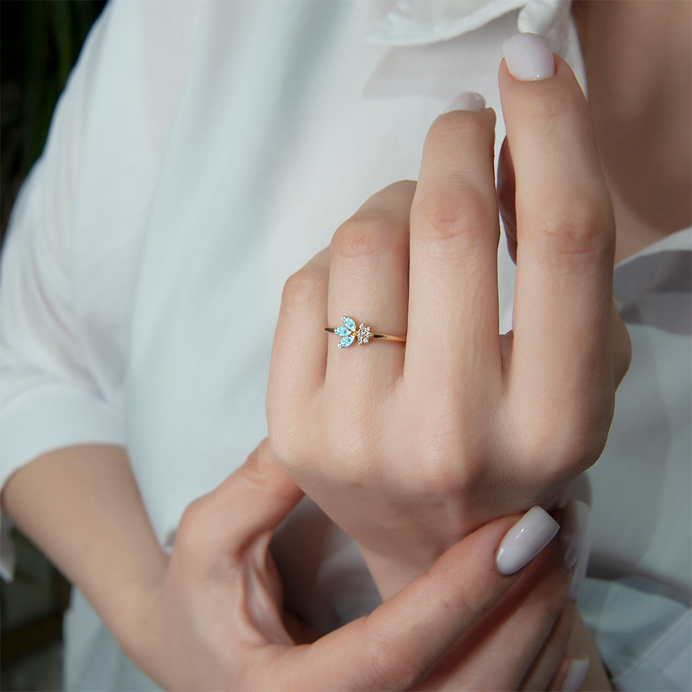 14K Gold Aquamarine Leaf Ring / Diamond Ring