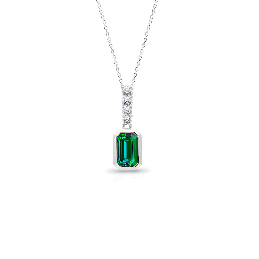 14K Gold Diamond Emerald Necklace