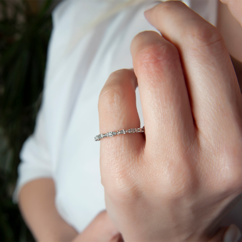 14K Gold Baguette & Round Diamond Band