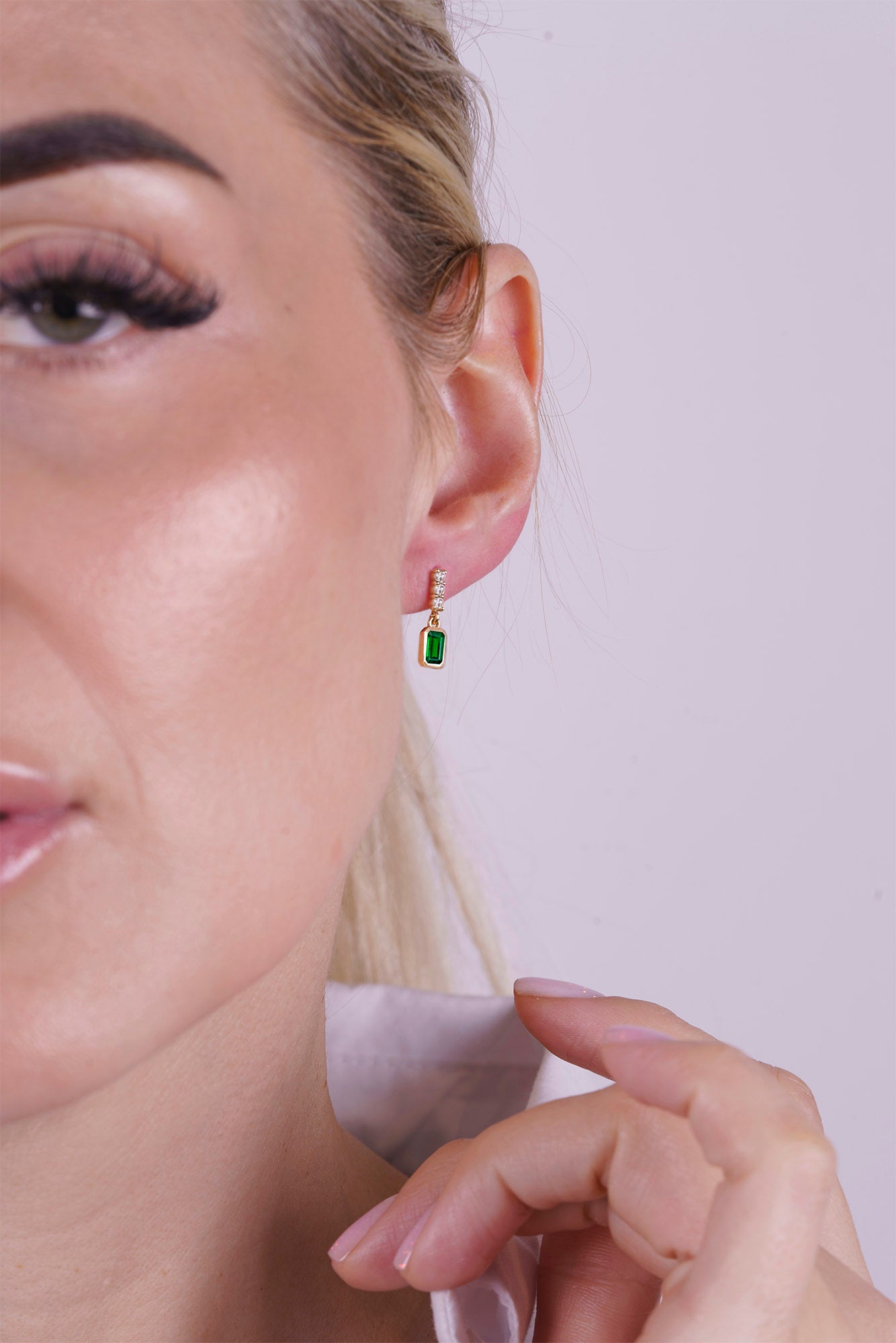 14K Gold Emerald Rectangular Earrings