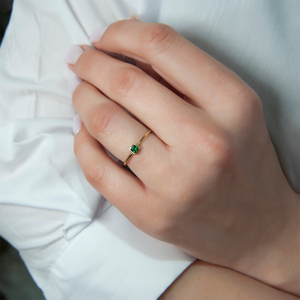 14K Gold Square Cut Solitaire Emerald Color Ring