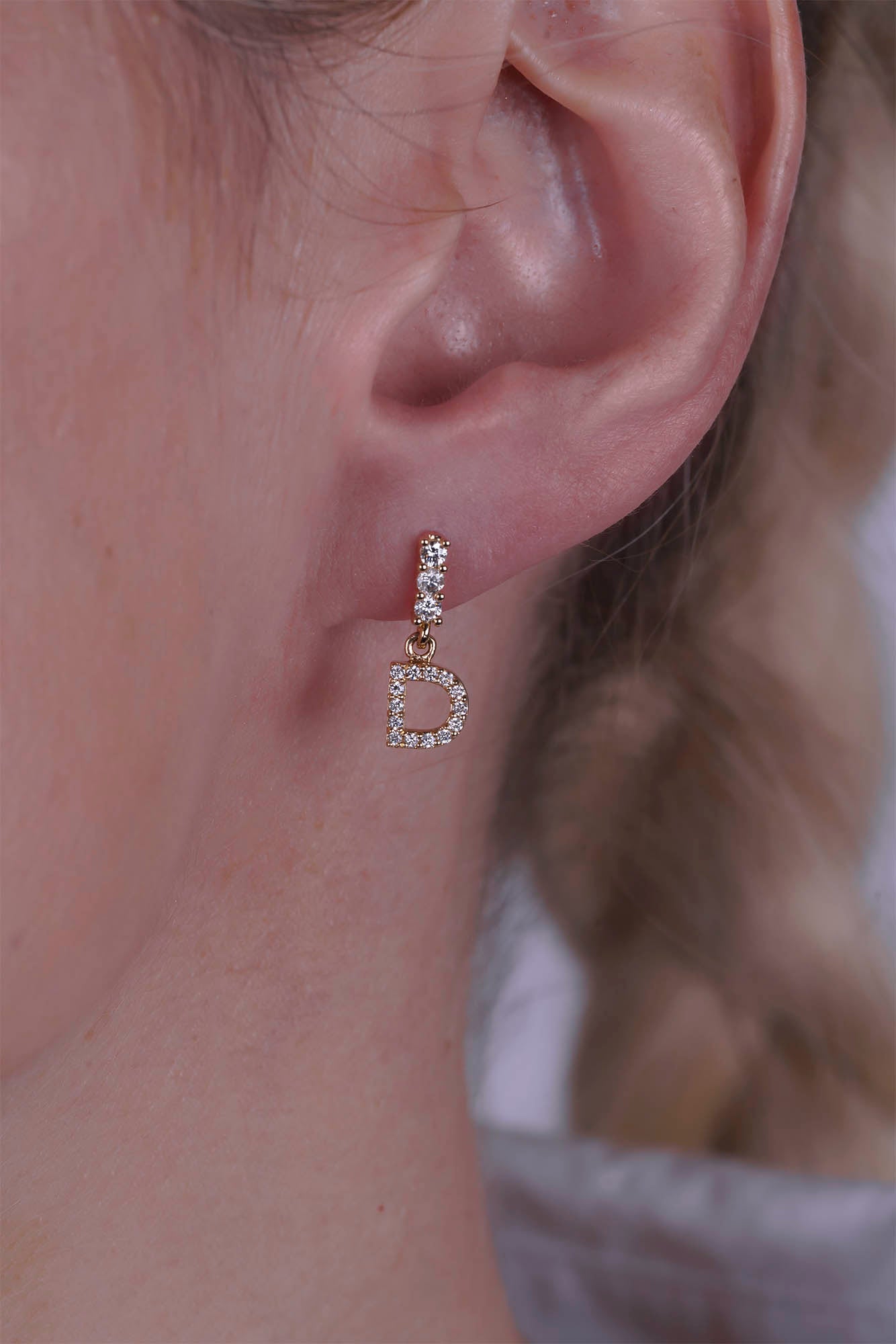 14K Gold Diamond Letter D Earring