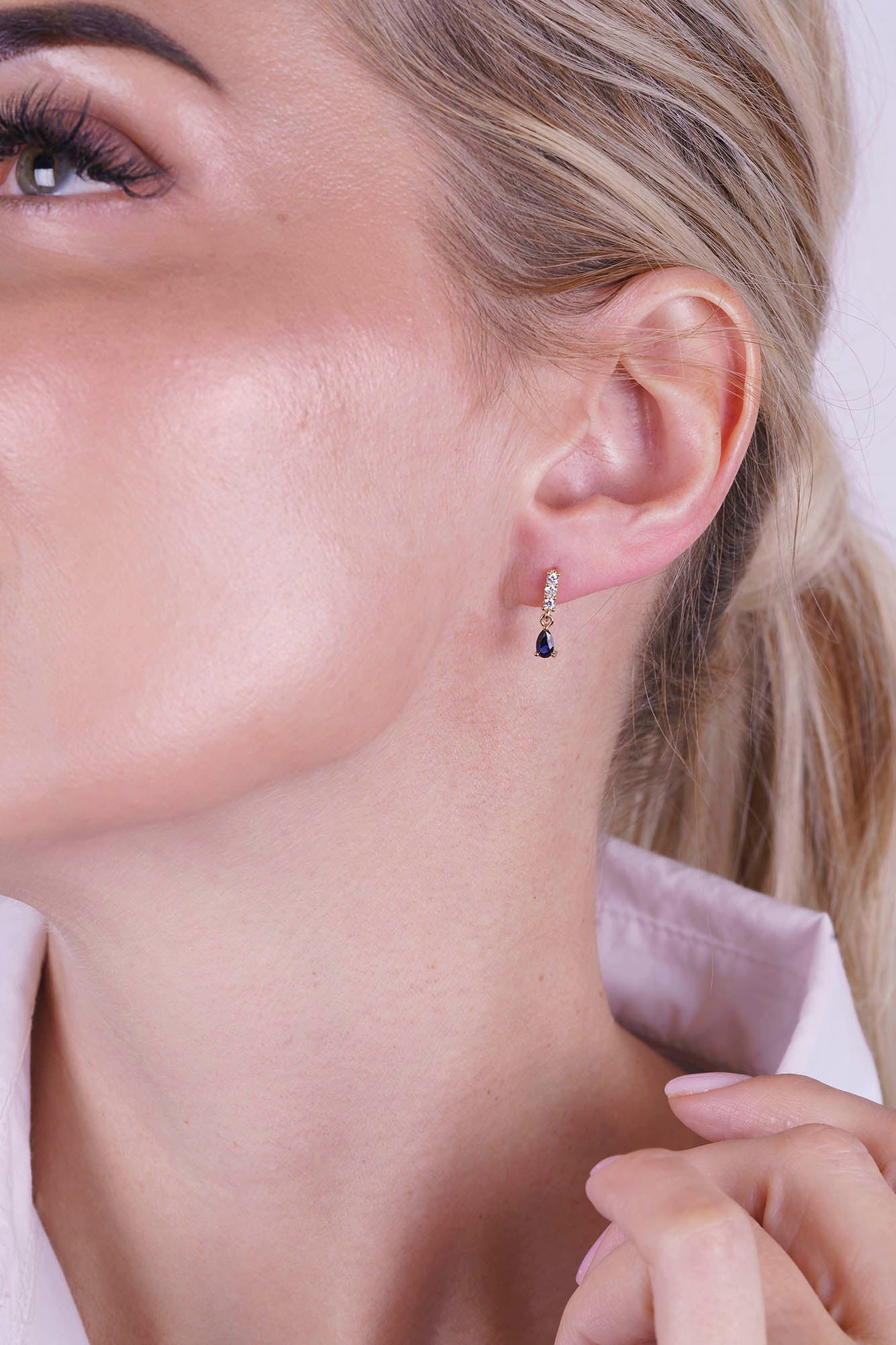 14K Gold Natural Sapphire Drop Earrings