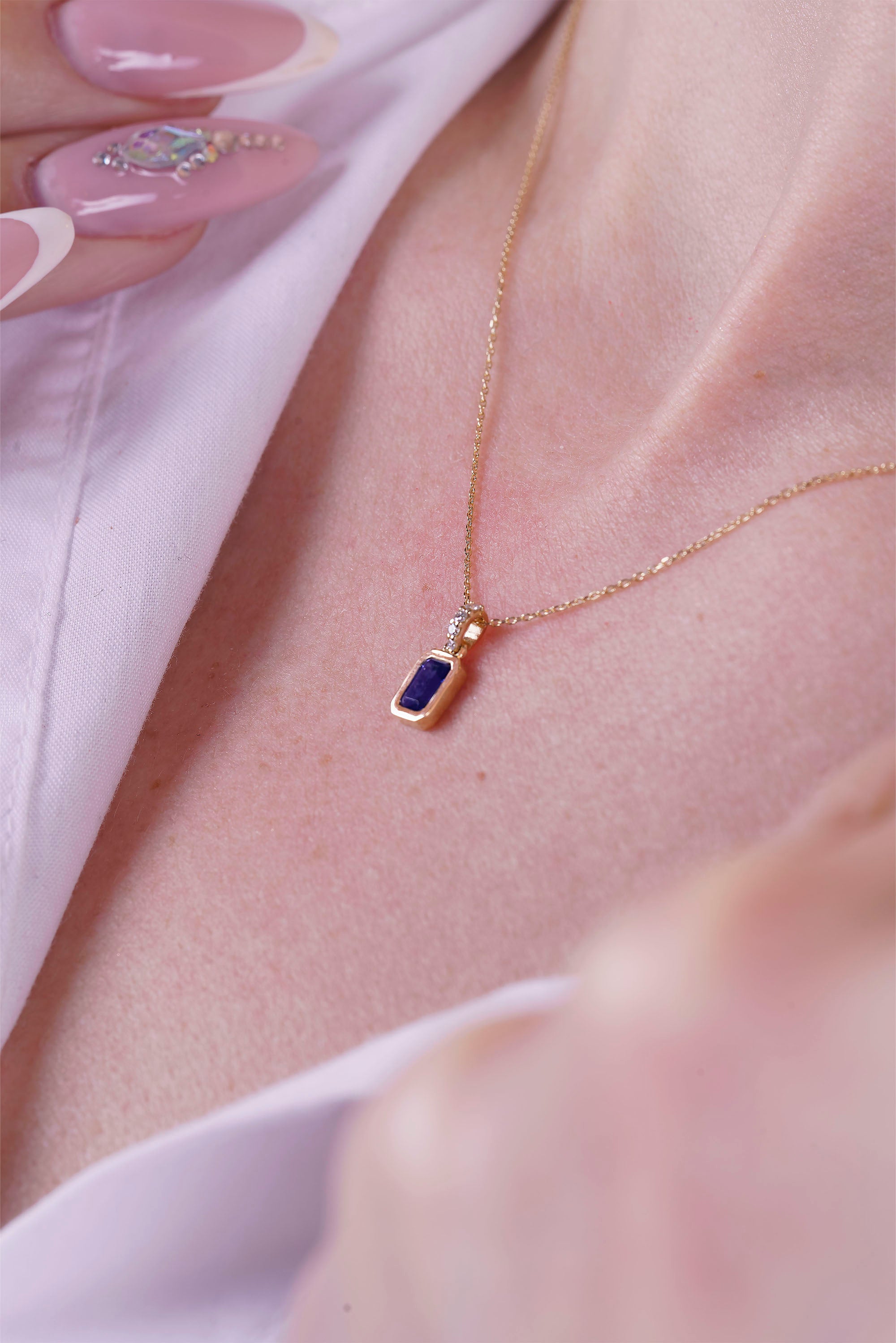 14K Gold Natural Sapphire Necklace for Women