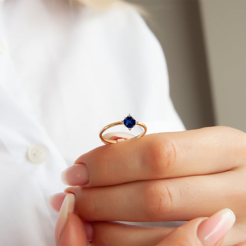 14K Gold Round Diamond Sapphire Ring