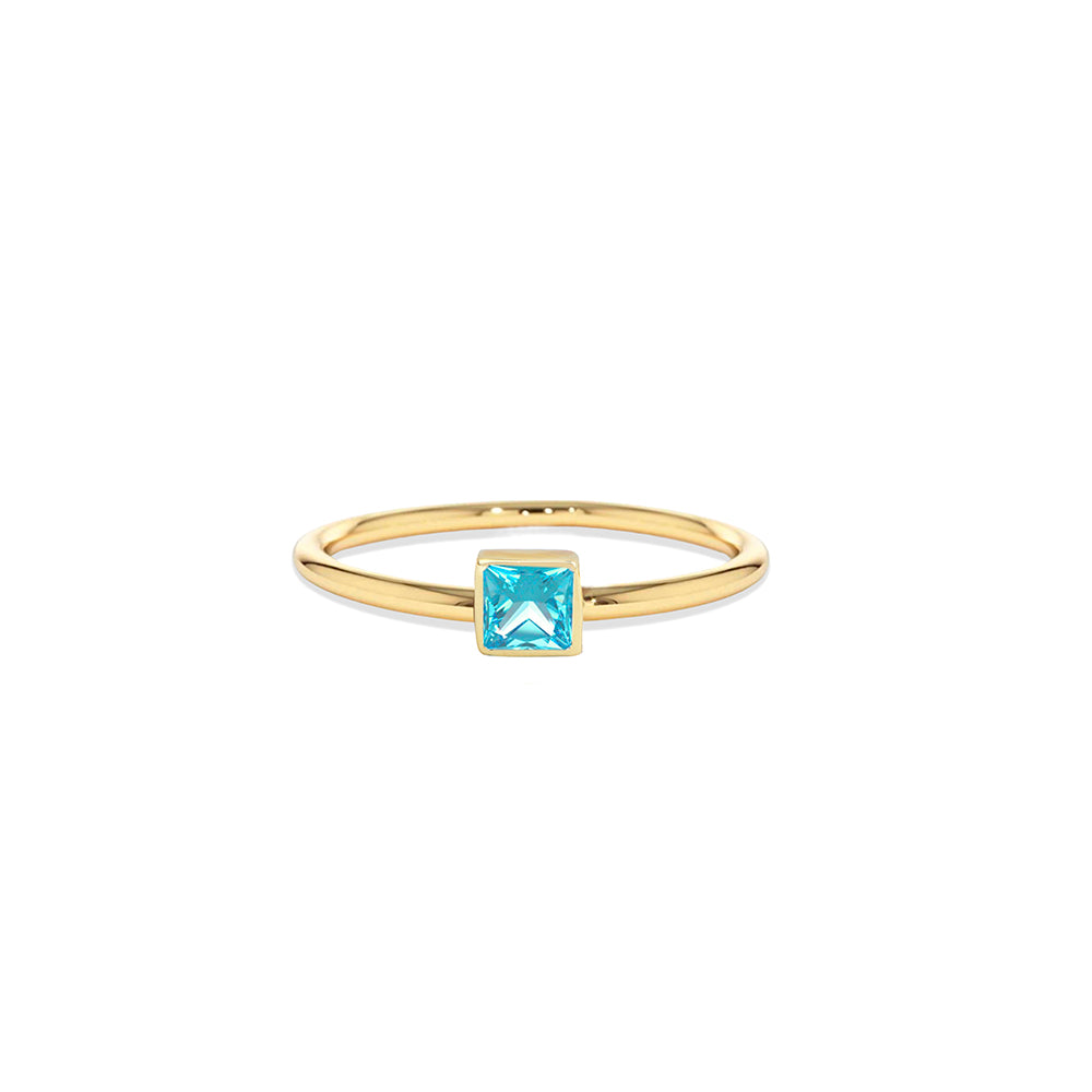 14K Gold Aquamarine Solitaire Ring