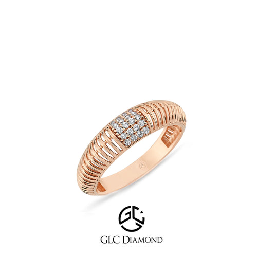 14K Gold Ribbed Diamond Band Ring