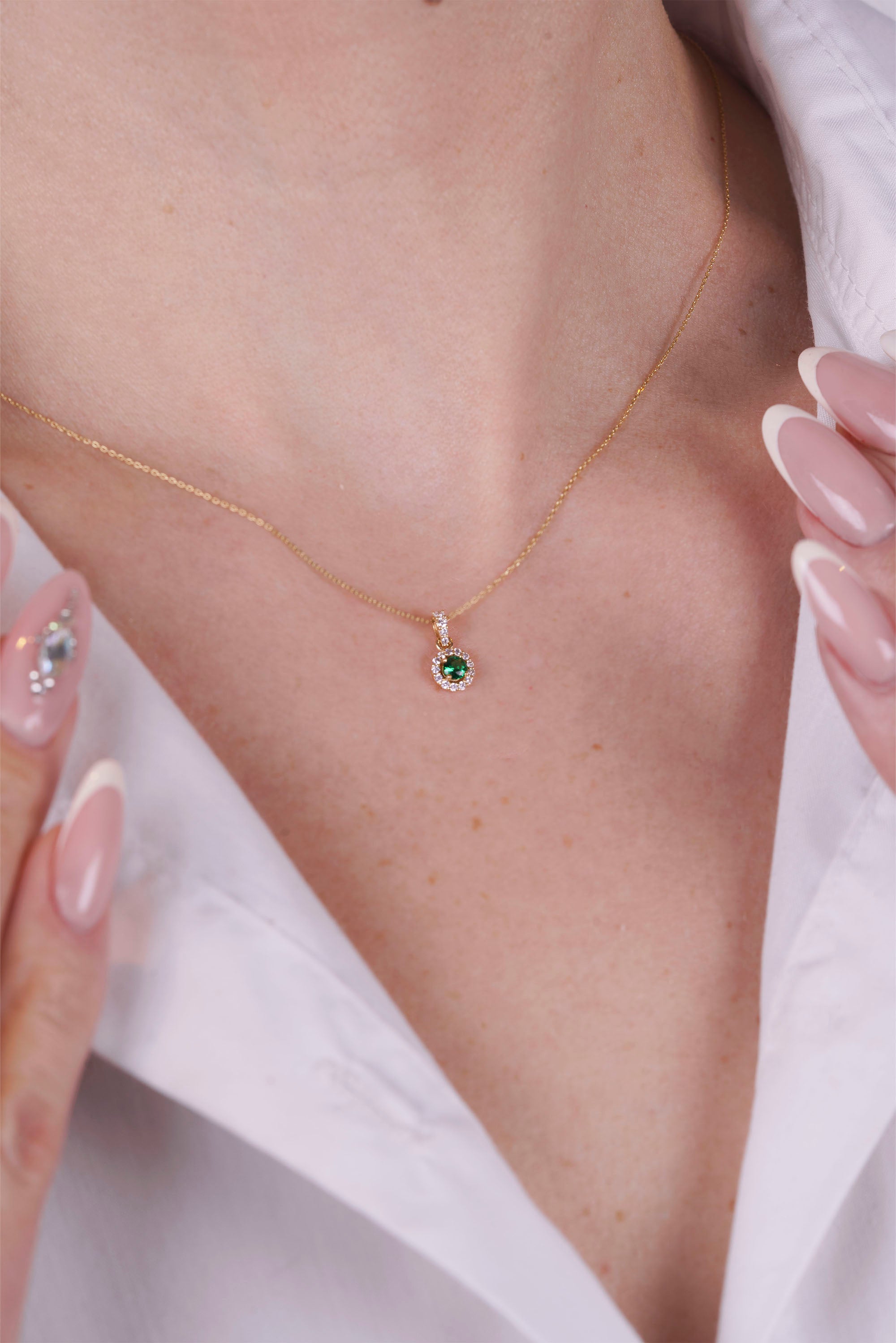 Vintage Inspired Green Emerald Necklace