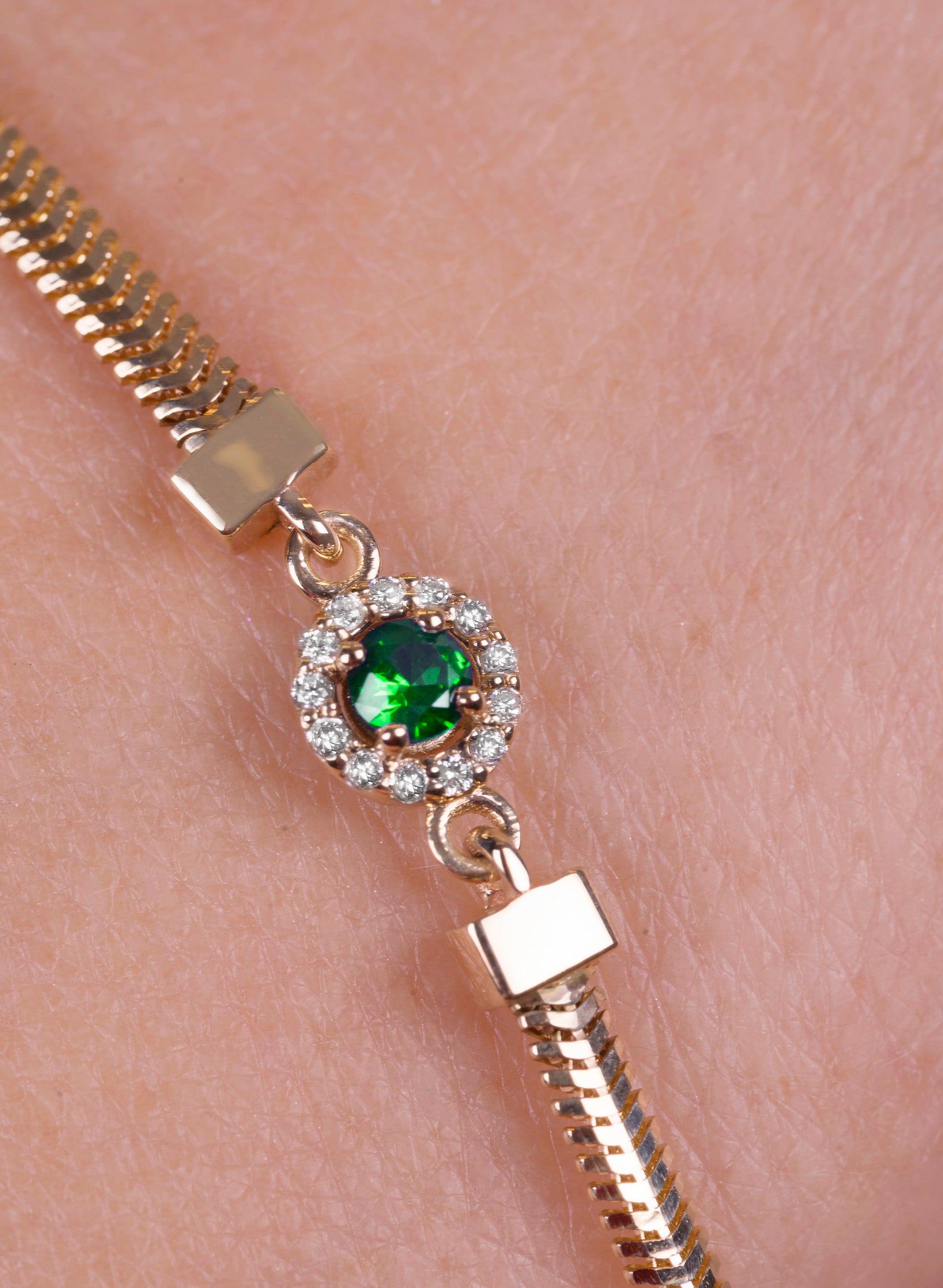 14K Gold Round Emerald Diamond Bracelet