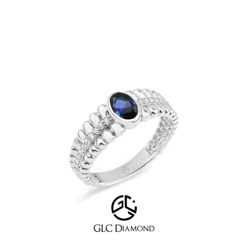 14K Gold Ring with Oval Blue Sapphire and Diamond Accents