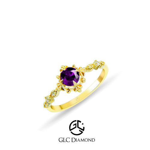 Exquisite Gold Ring with Round Blue Amethyst and Elegant Floral Design