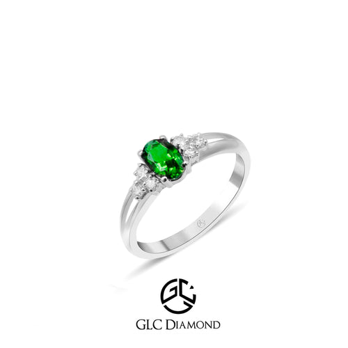 14K Gold Oval Emerald Ring with Diamond