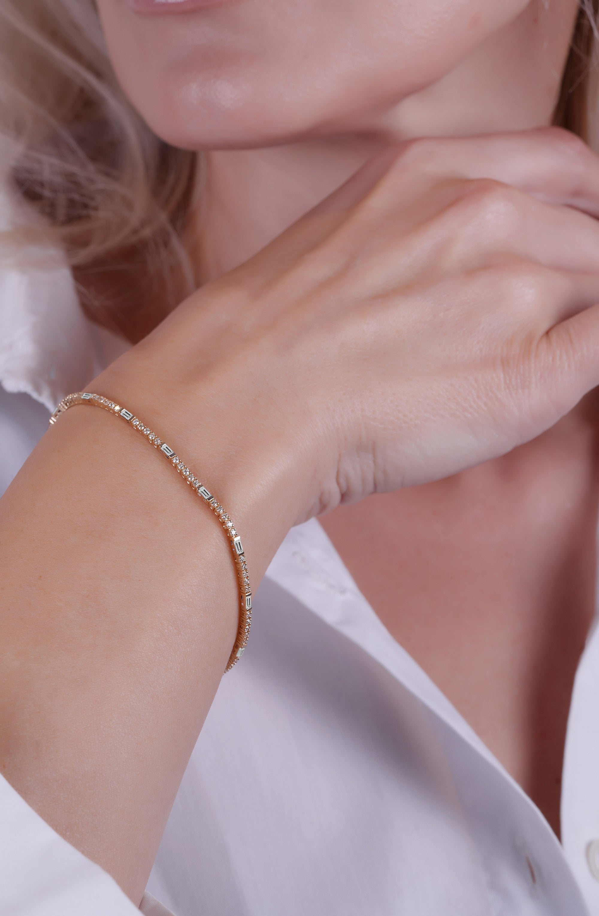 14K Gold White Sapphire Tennis Bracelet