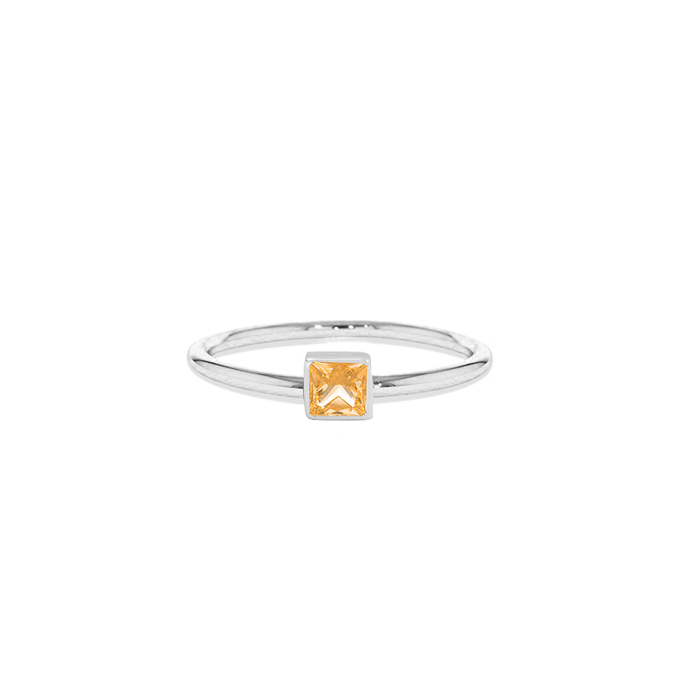 14K Gold Citrine Solitaire Ring