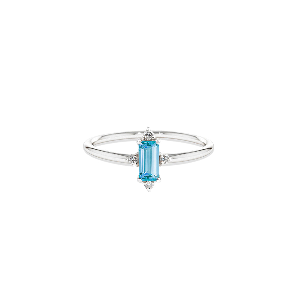 14K Gold Aquamarine Engagement Ring