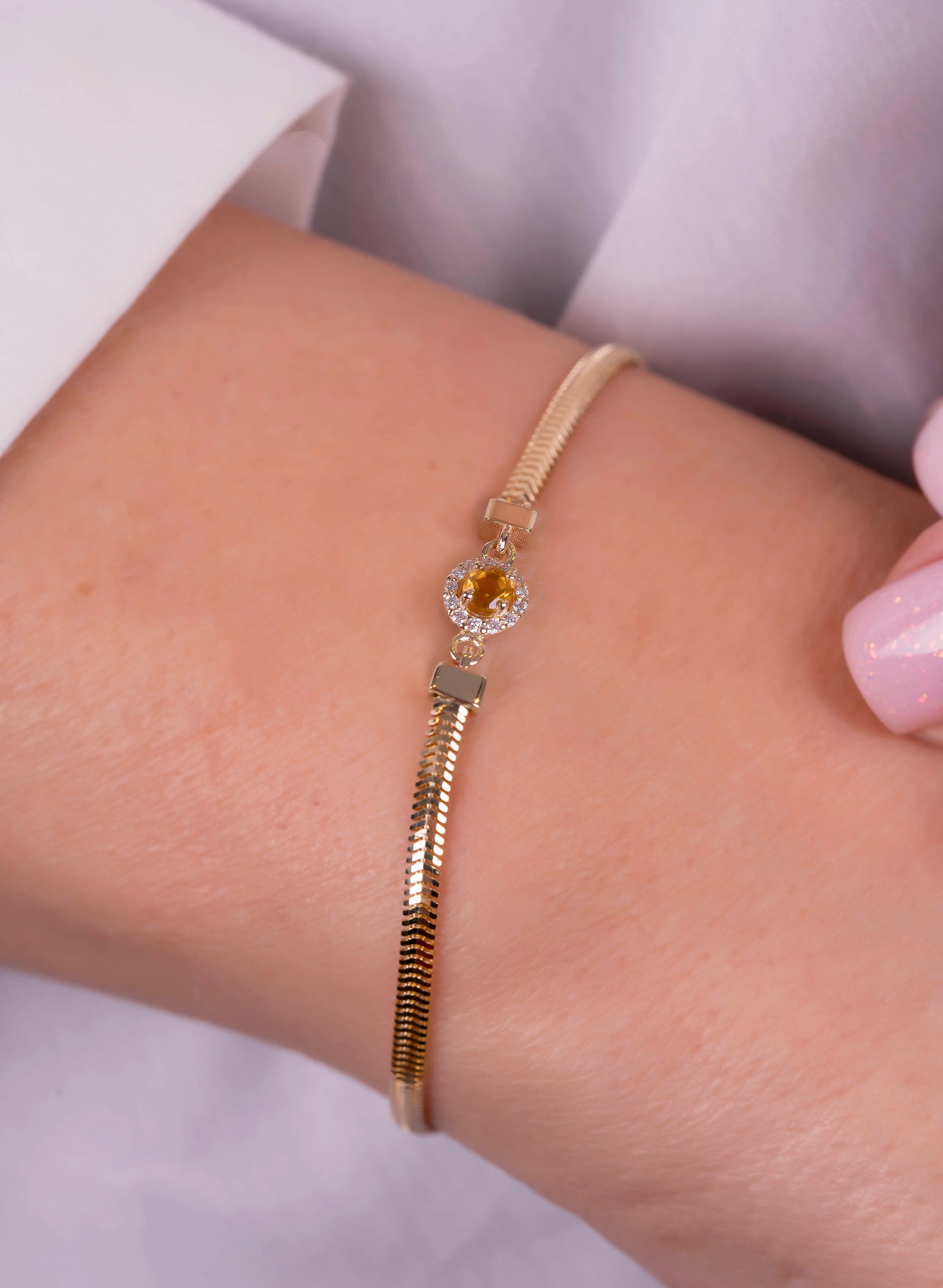 14K Gold Round Citrine Bracelet / Yellow Gemstone Bracelet