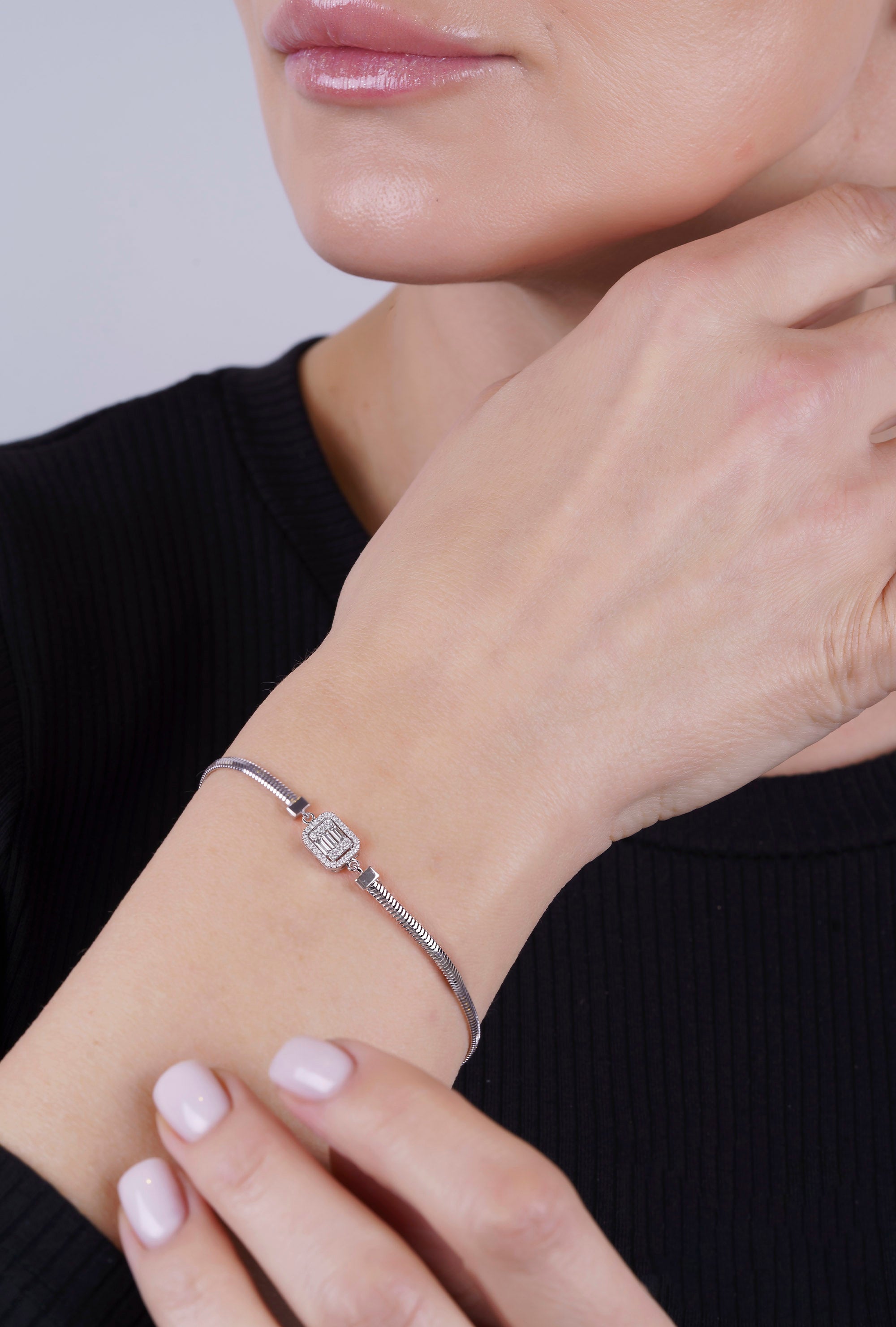 14K Gold Tennis Bracelet / Diamond Baguette Bracelet