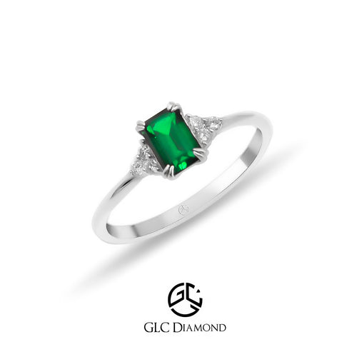 14K Gold Emerald Cut Emerald Ring