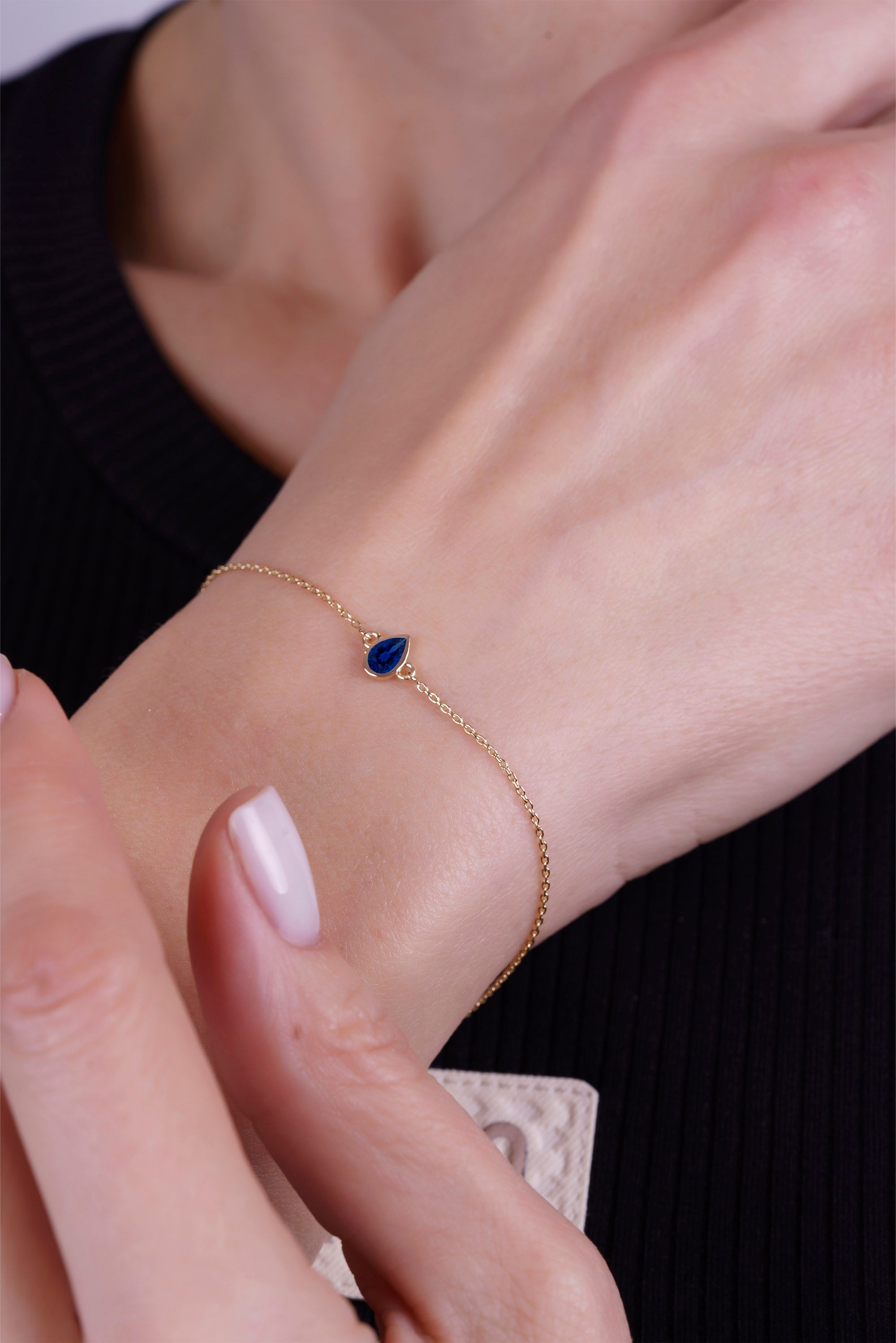 14K Gold Pear Sapphire Bracelet