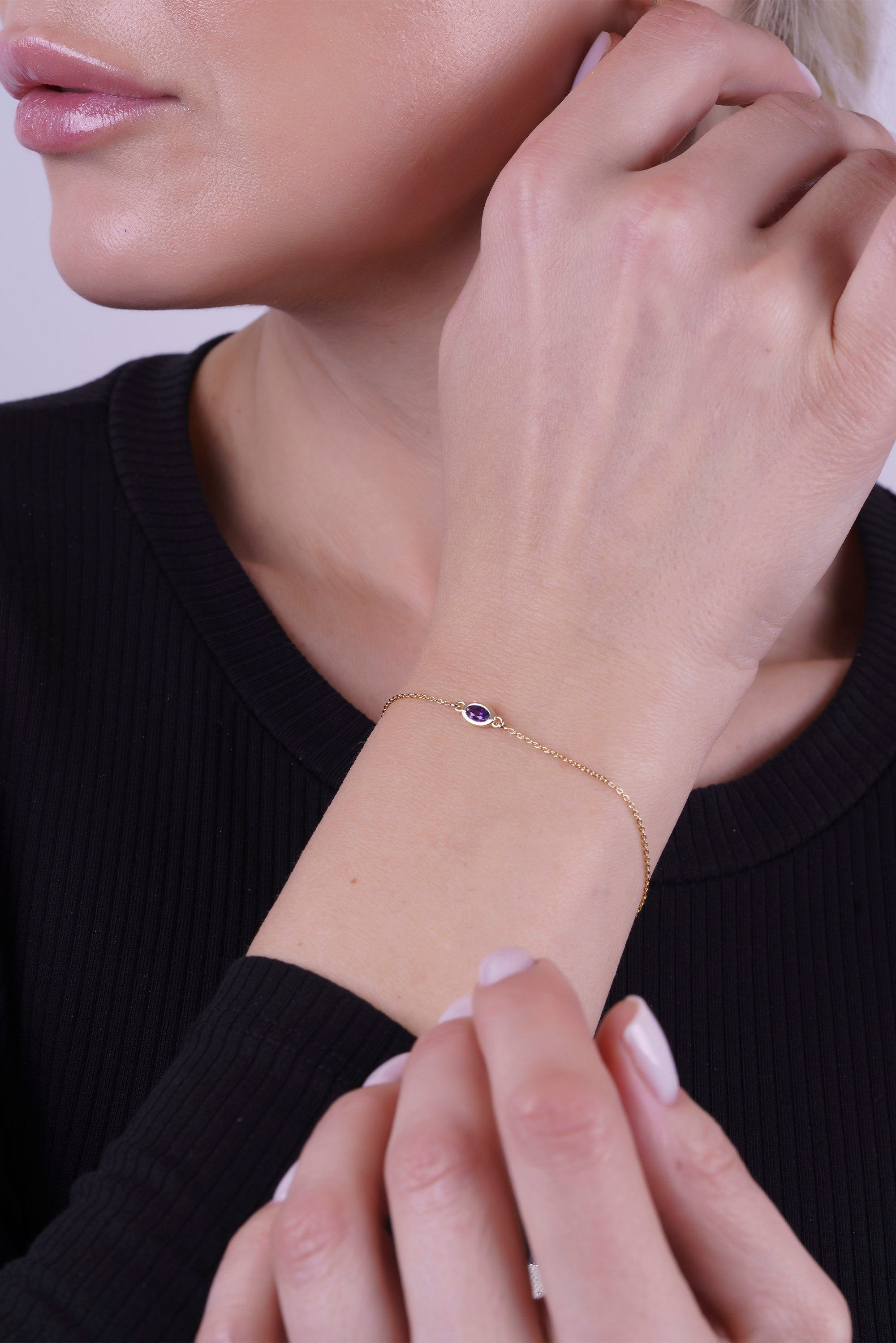 14K Gold Oval Amethyst Bracelet