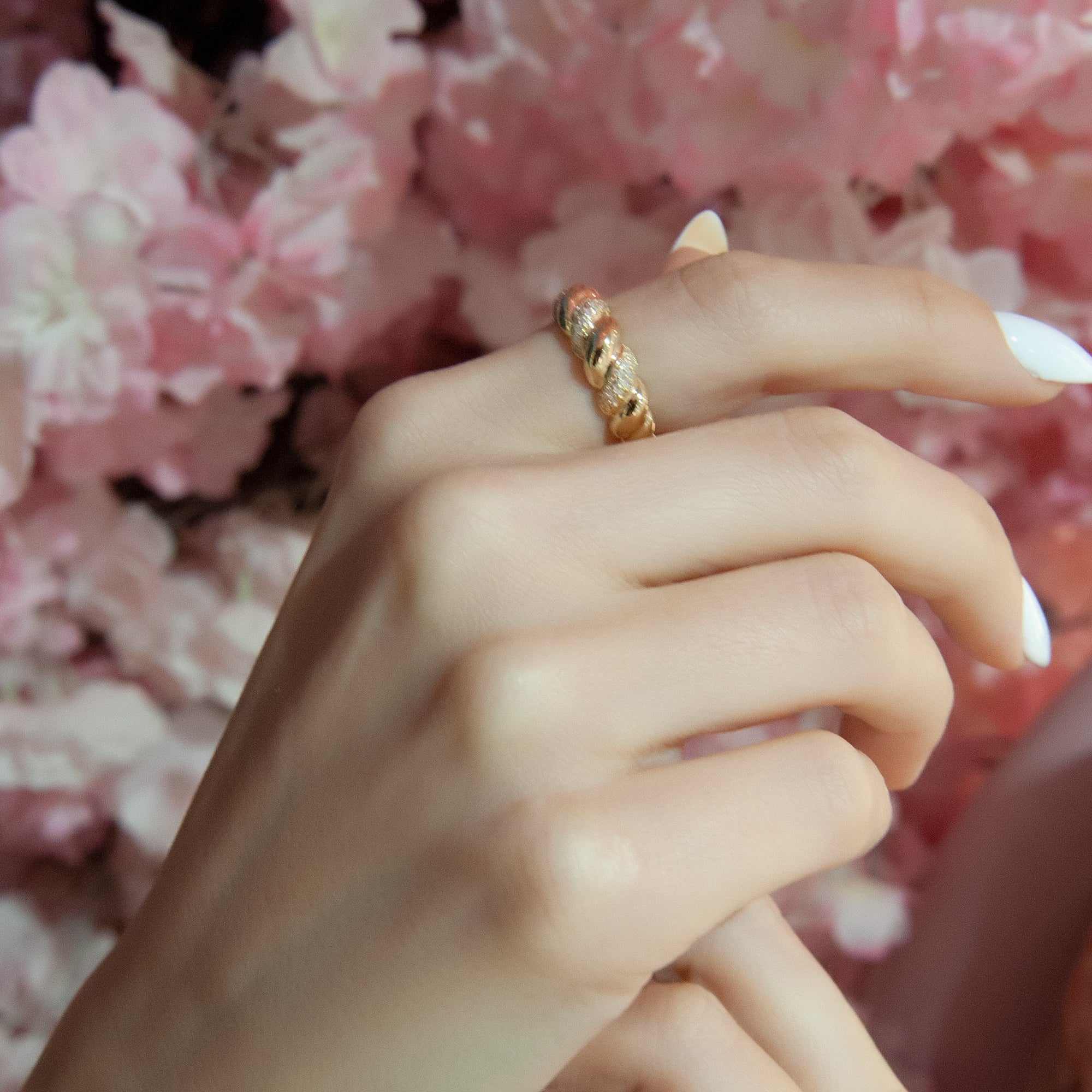 14K Gold Twist Band Diamond Ring