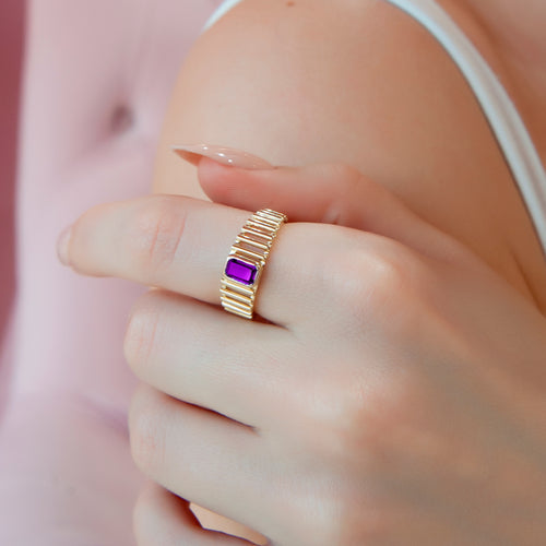 14K Gold Amethyst Ring Rectangular Purple Gemstone and Unique Band Design