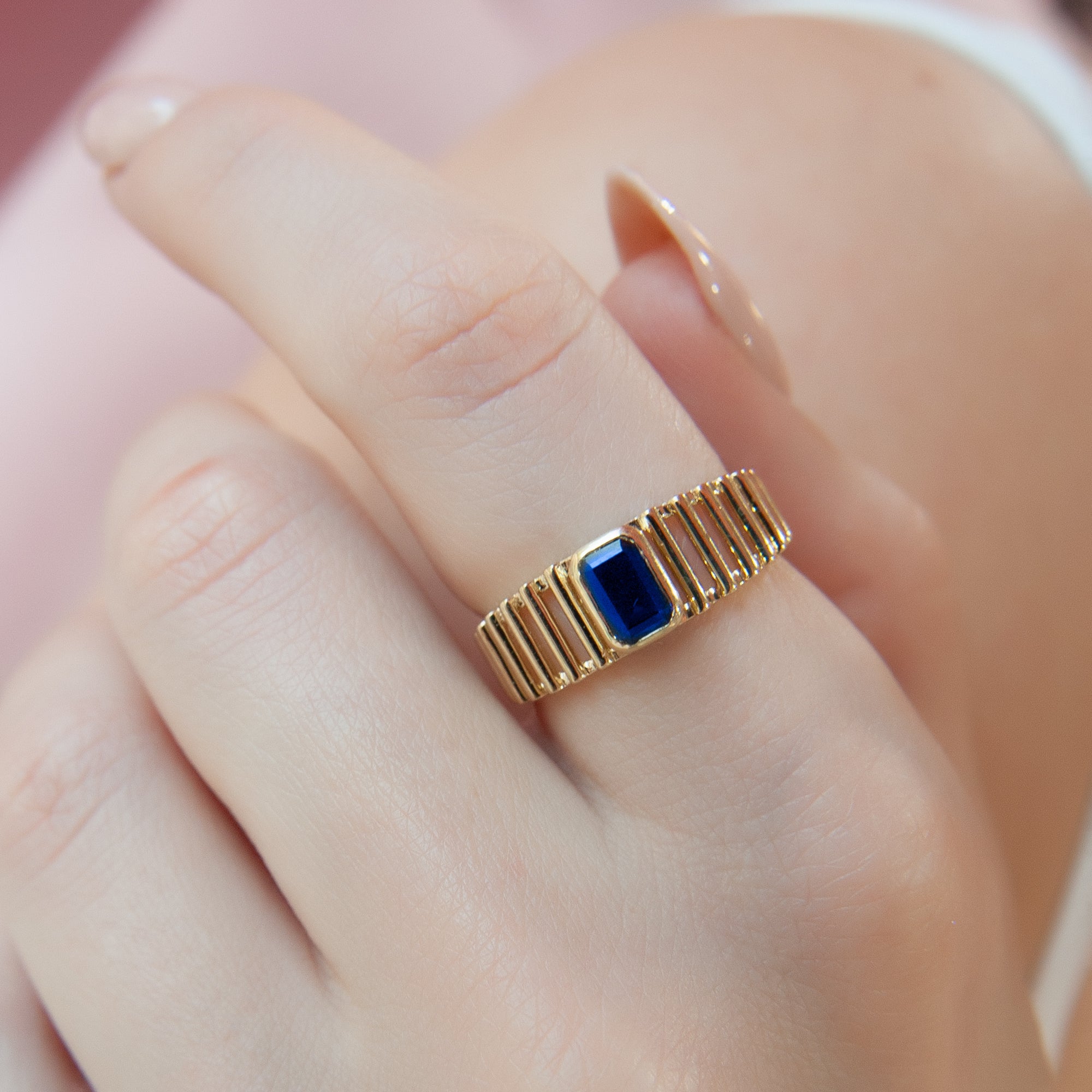 14K Gold Natural Sapphire Ring