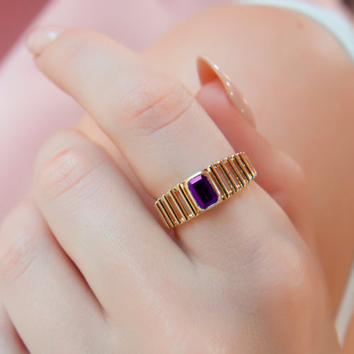 14K Gold Amethyst Ring Rectangular Purple Gemstone and Unique Band Design